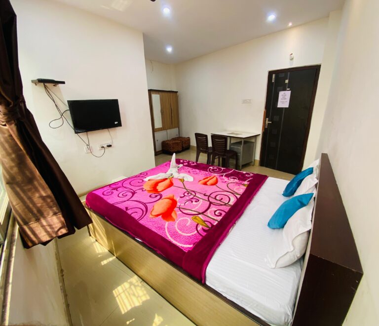 WhatsApp Image 2025-08-21 at 12.48.15_e9ea5dbd