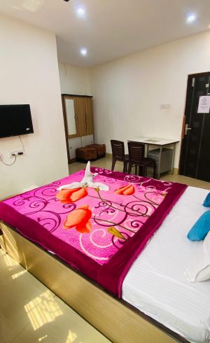 WhatsApp Image 2025-08-21 at 12.48.15_e9ea5dbd